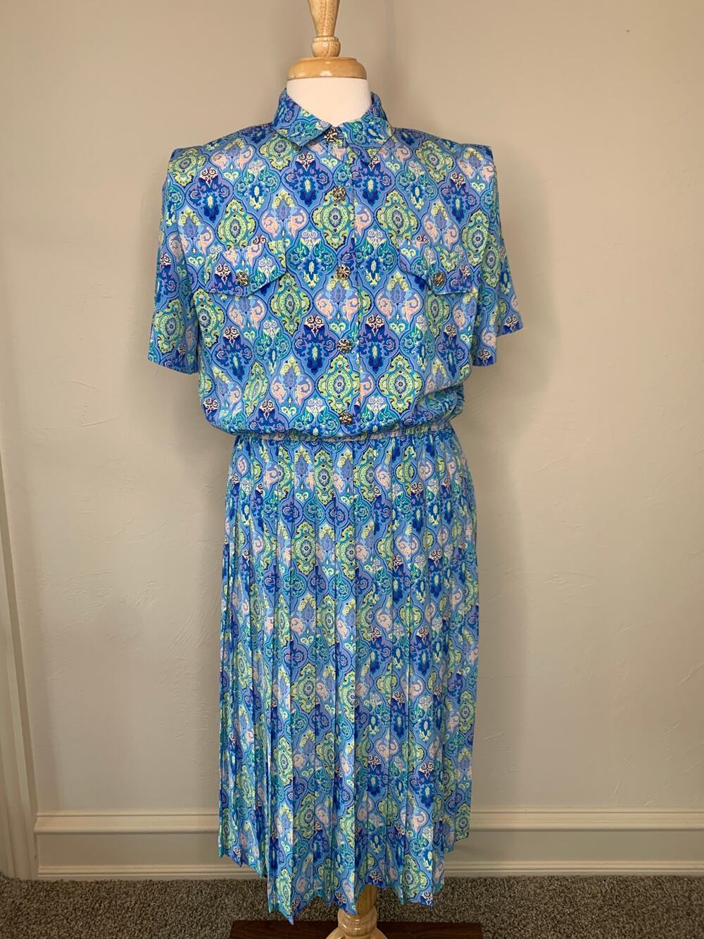Vintage Blue Paisley Medallion Pleats Midi Dress Large ?